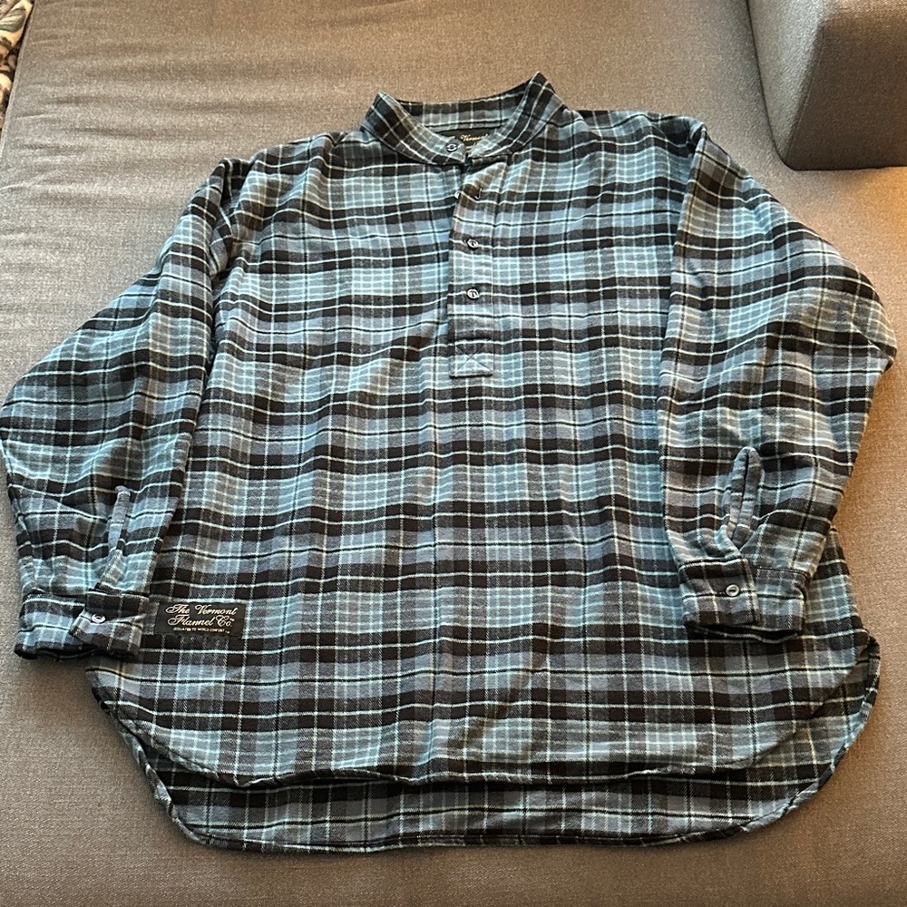 Men's Plaid Button-Down Shirt - Black and Blue